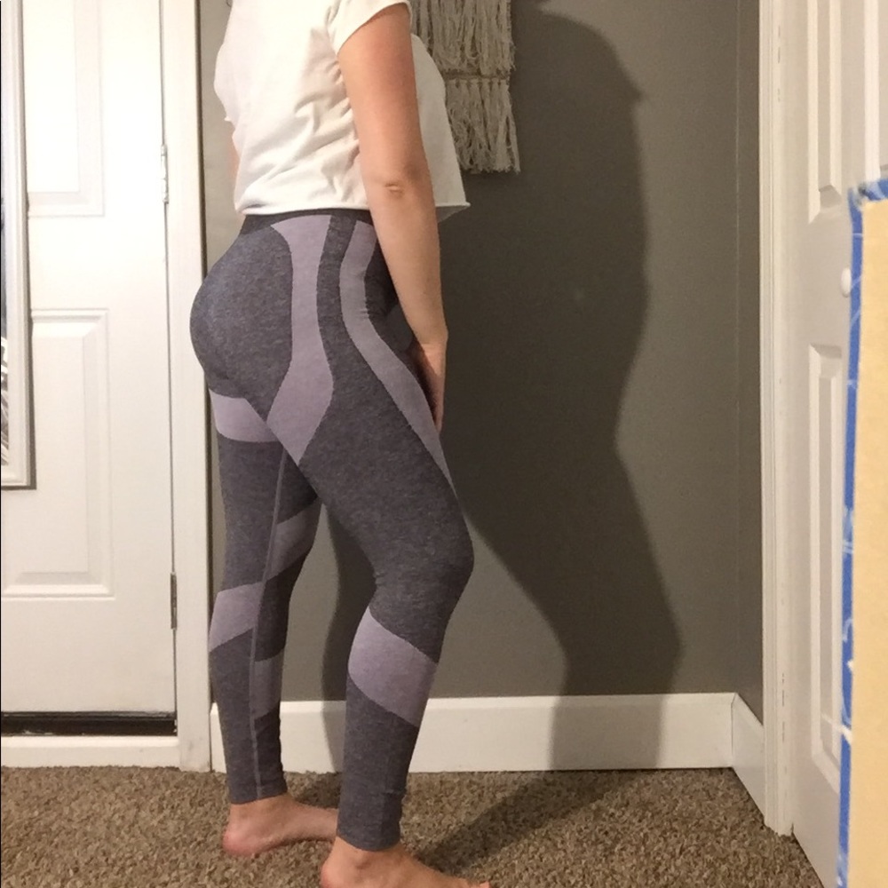 Gently worn Pink workout leggings